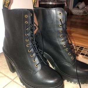 Dr. Martens Kendra